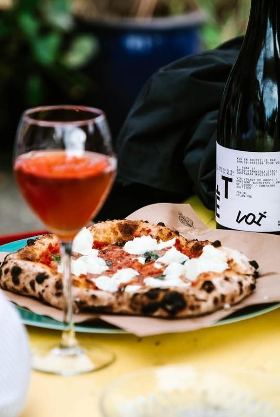 pizza en wijn