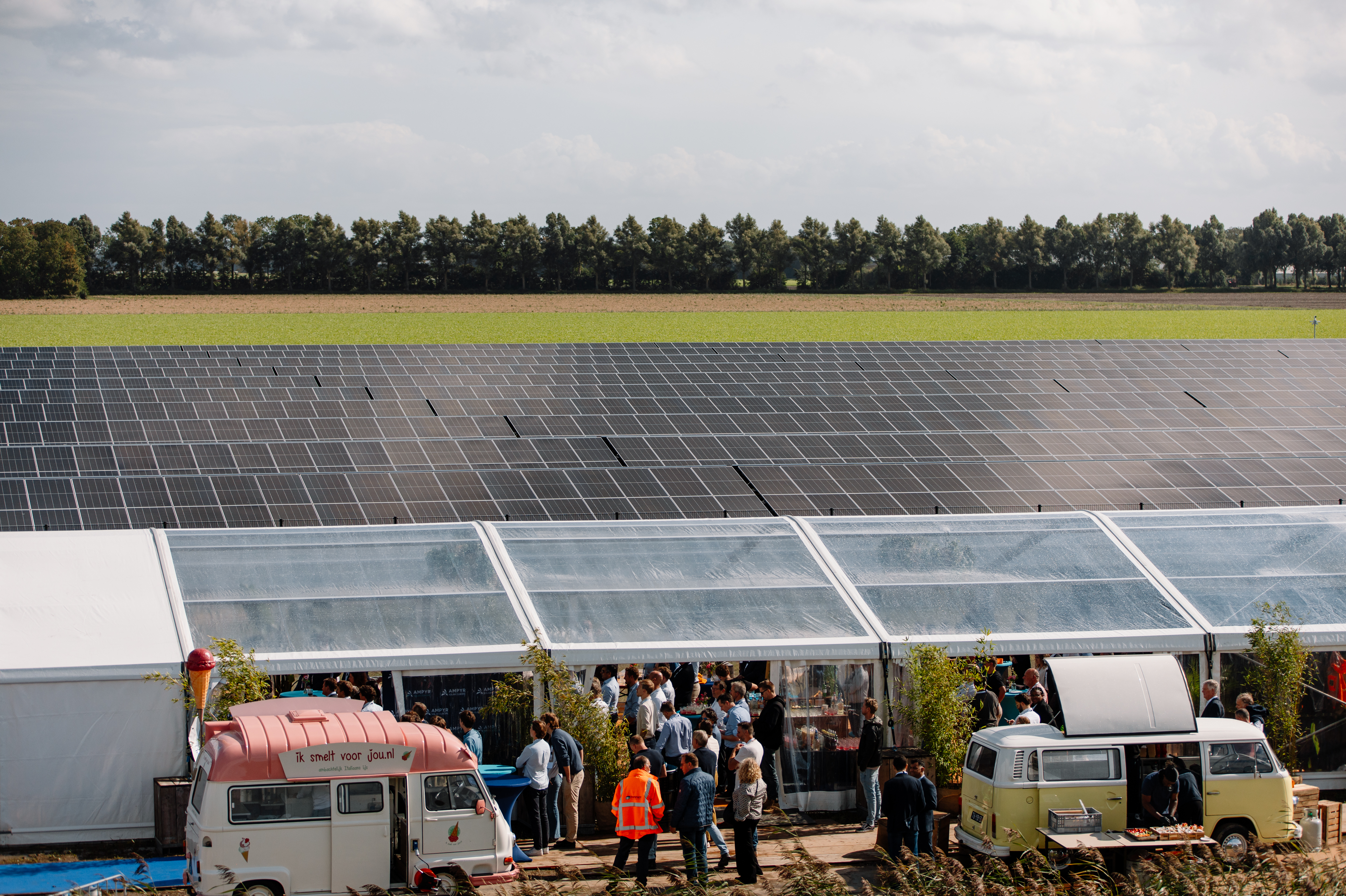 Opening zonnepark Ampyr Solar Europe